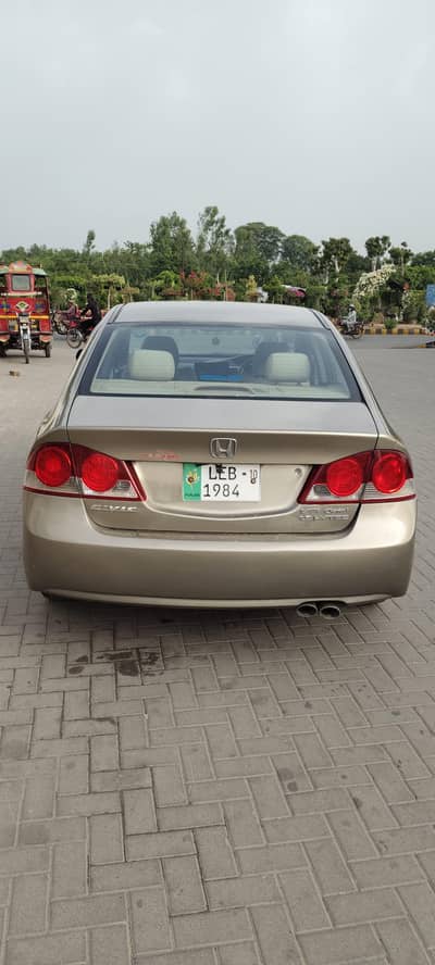 Honda Civic Oriel 2010