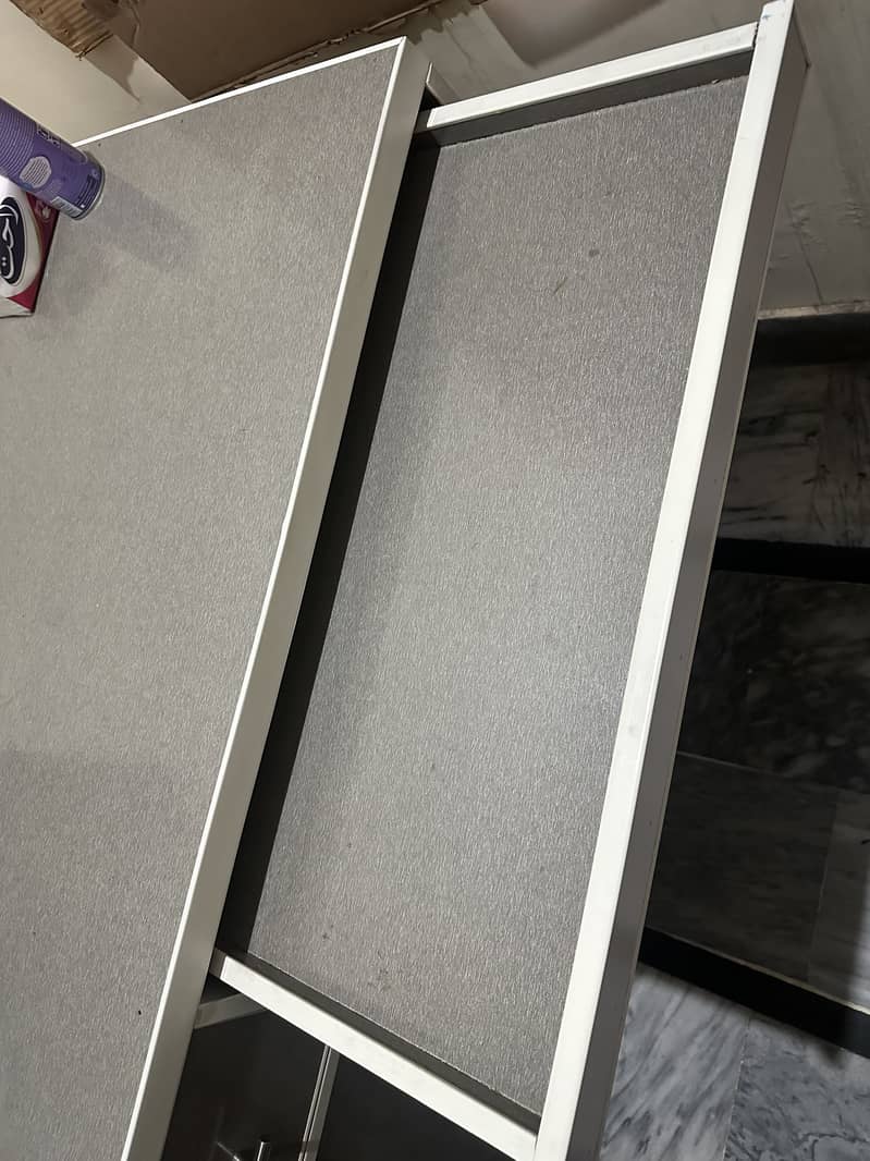 Office table 1