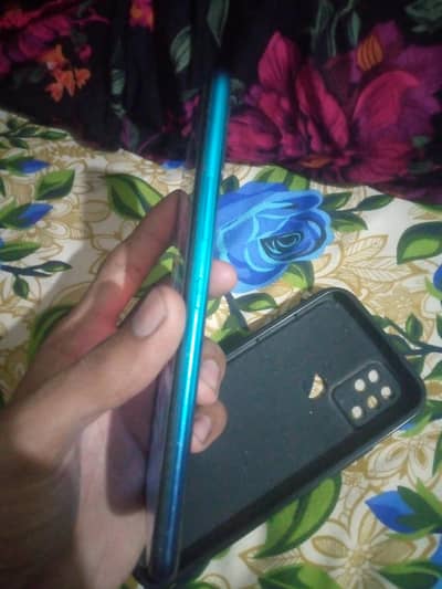 Infinix Hot 10