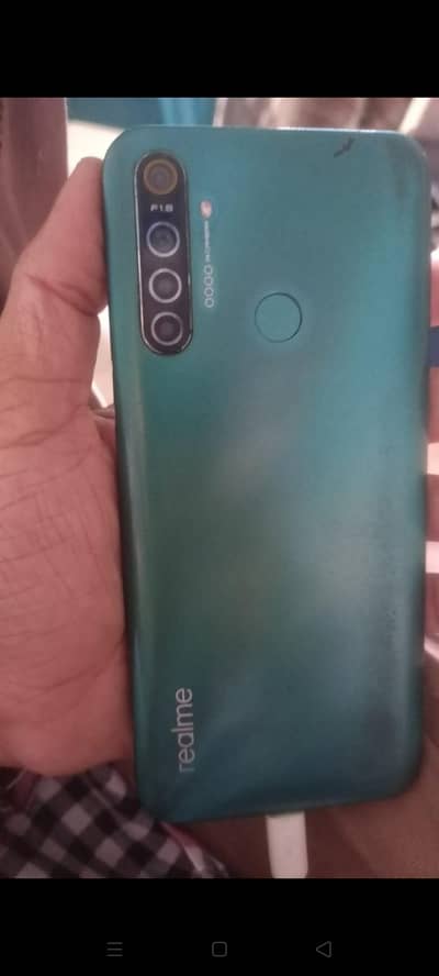realme 5i
