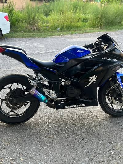 KAWASAKI NINJA ZX300