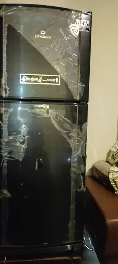 Fridge/Dawlance refrigerator/100% working