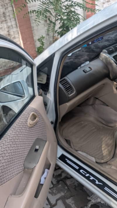Honda City 2005