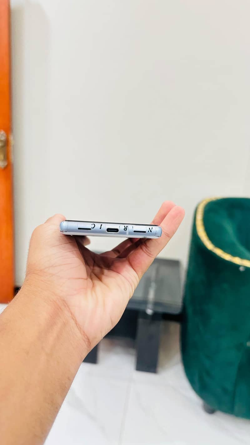 Google Pixel 7a 1