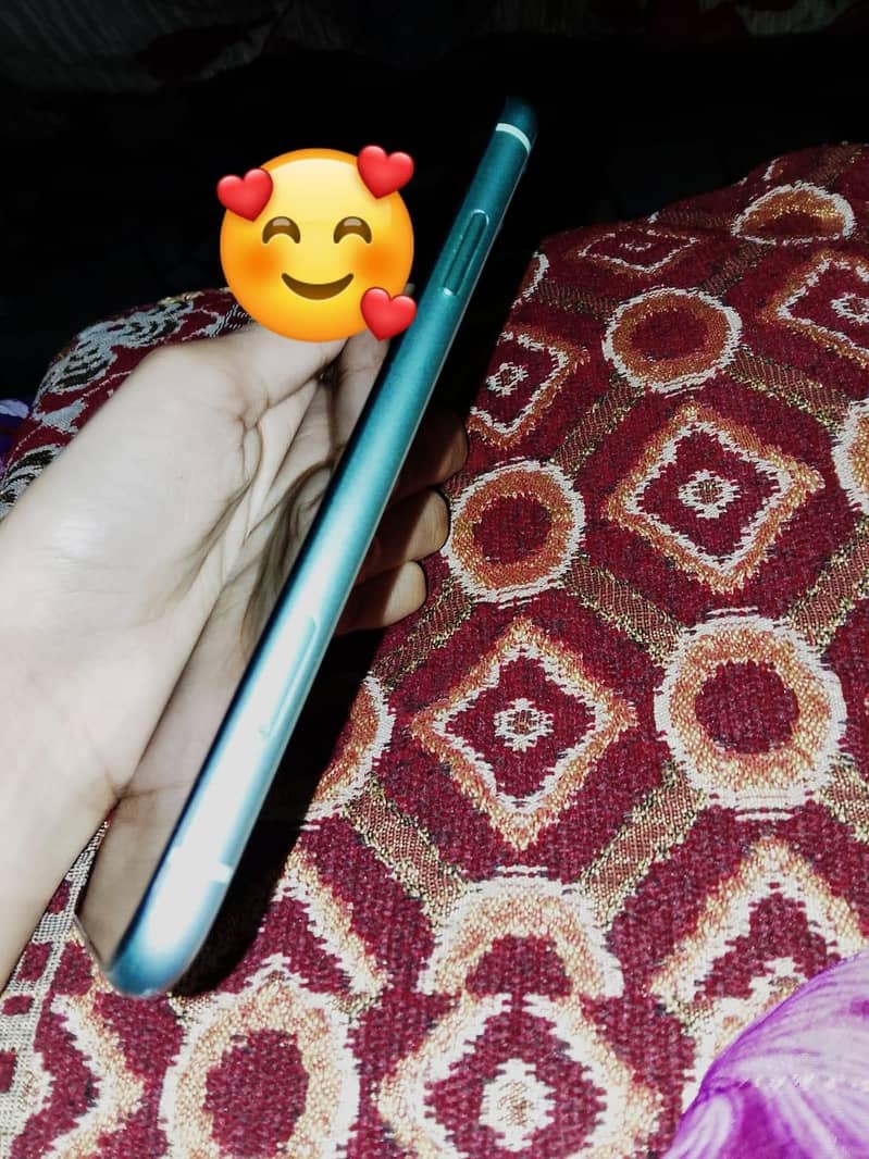 Apple iPhone 11 1