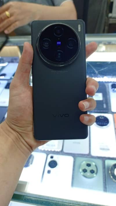 Vivo X100 Pro