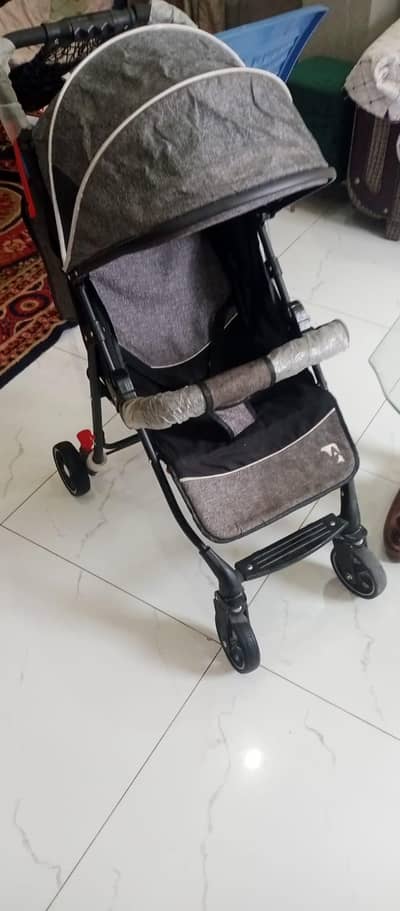 pram imported 10/ 10 condition