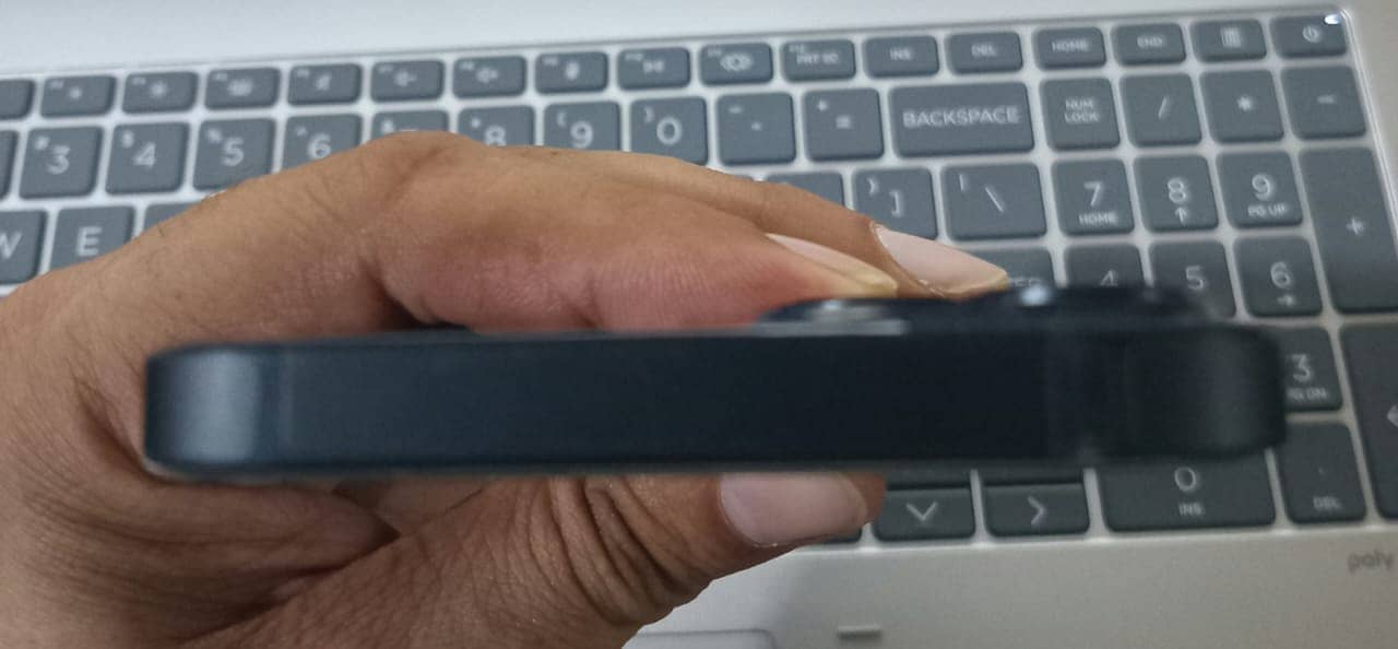 Apple iPhone 13 5