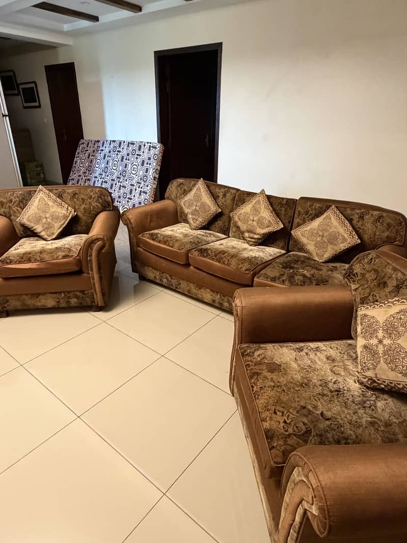 5 Seater Sofa Set 1