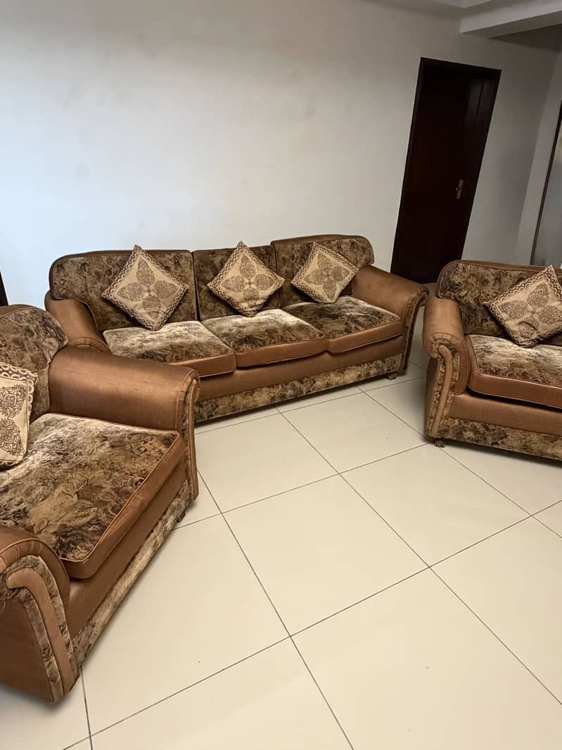 5 Seater Sofa Set 3