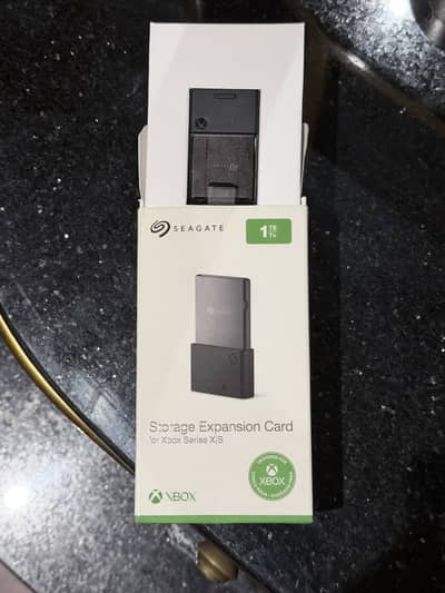 Xbox ssd expansion card 1 tb almost brand new