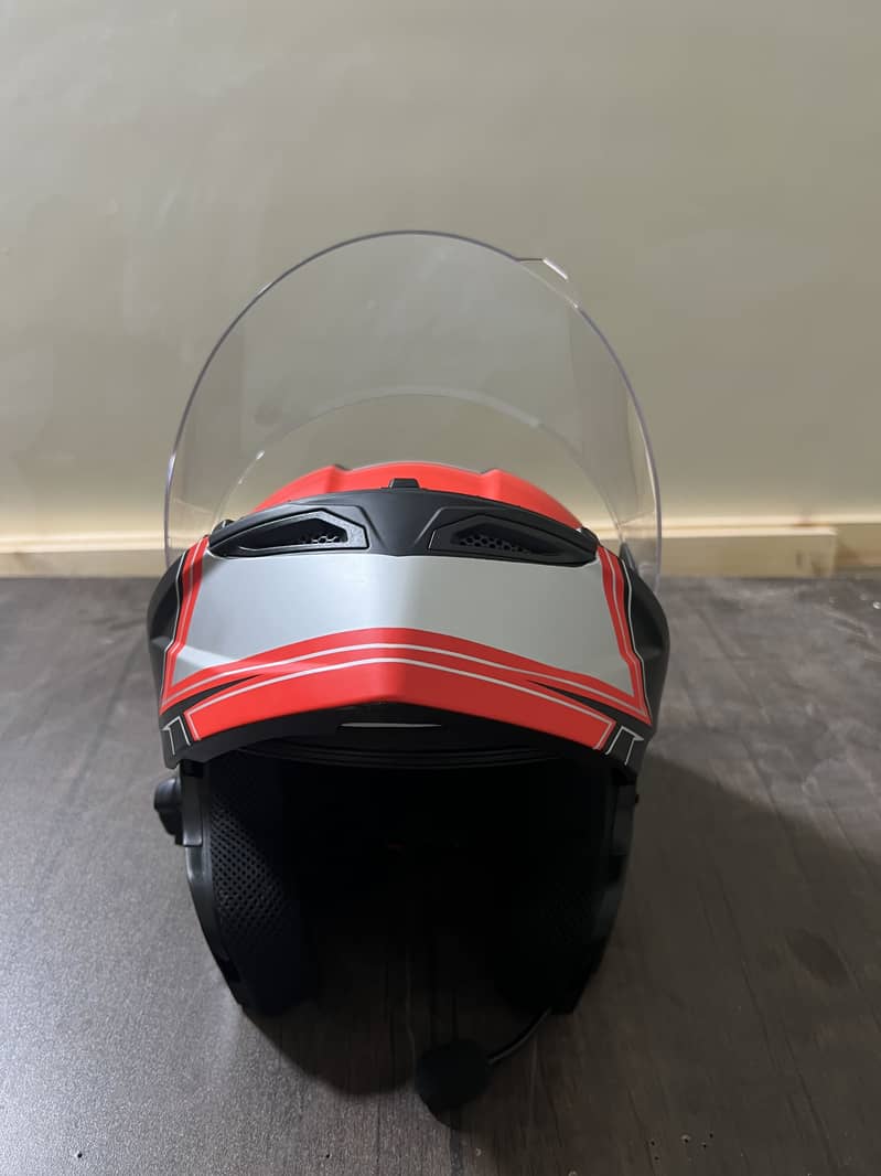 Vector Revoo with intercom ! 4