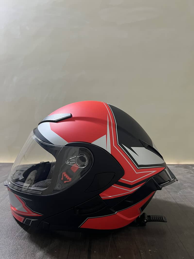 Vector Revoo with intercom ! 8
