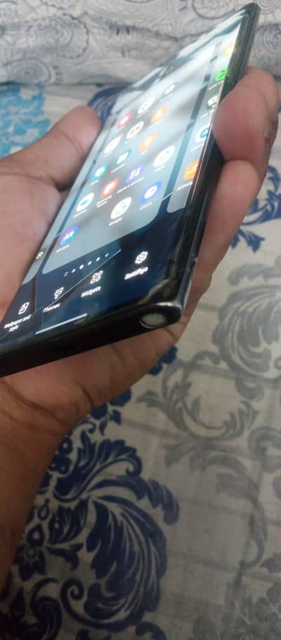 samsung note 10 plus