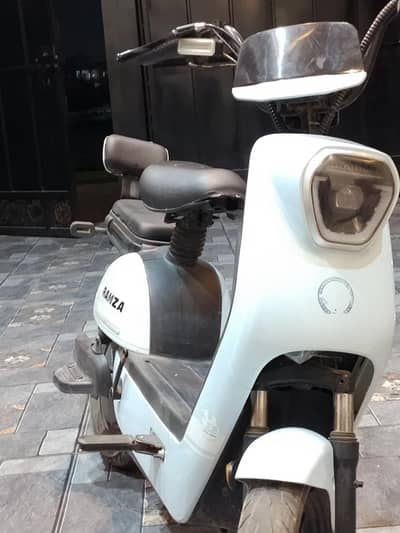 electric Scooty