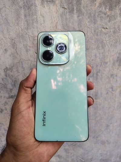 Infinix Hot 40i. . . Only set (8/128)