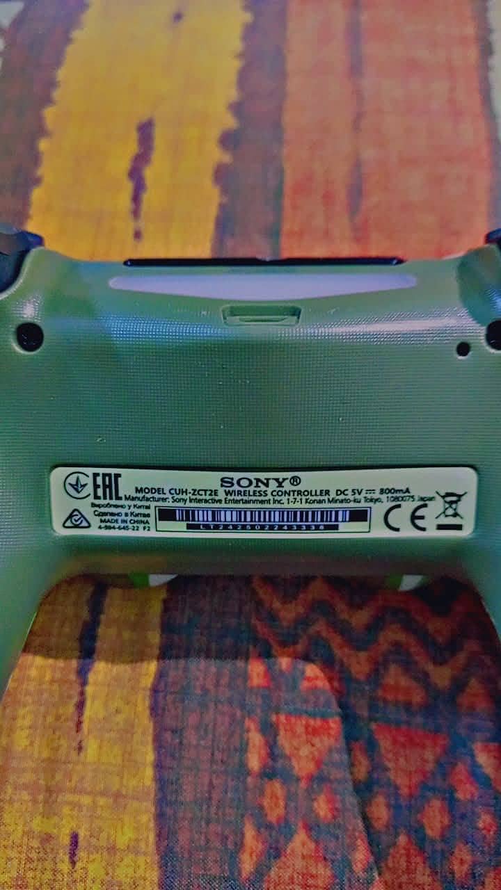 PS4 controller Special Addition 3
