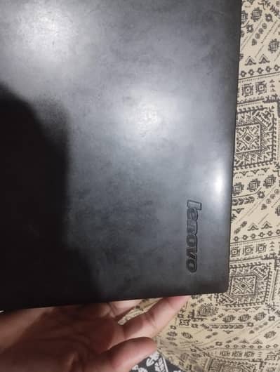 laptop with genuine battery not used much just watching cartoons