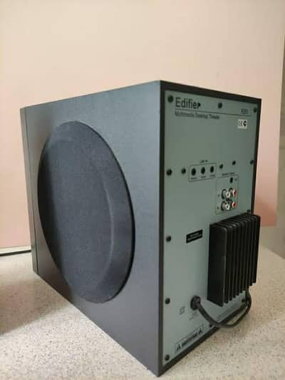 Edifier R351 Main subwoofer 10/10