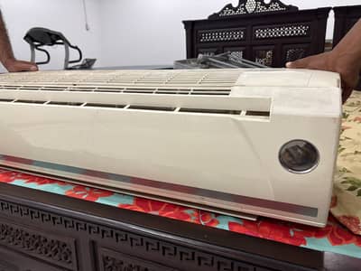 1.5 ton Dawalance Split AC (Non Inverter)