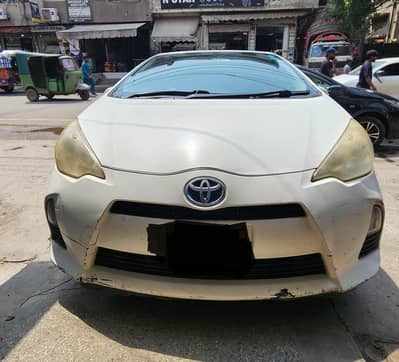 Toyota Aqua 2012