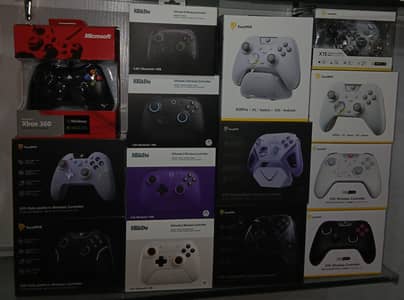 PREMIUM WIRELESS GAMEPADS 