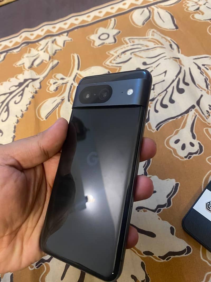 Google Pixel 8 2