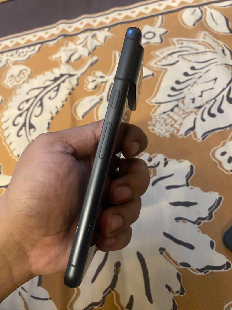Google Pixel 8 6