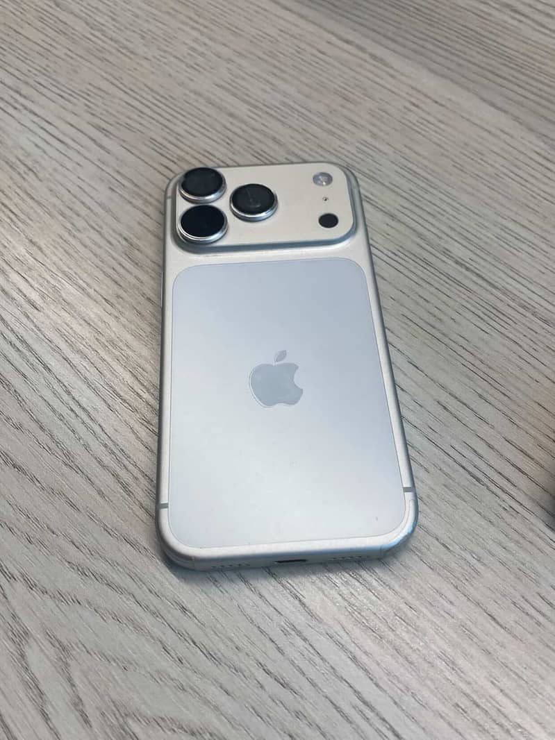 Iphone 17 Pro 0