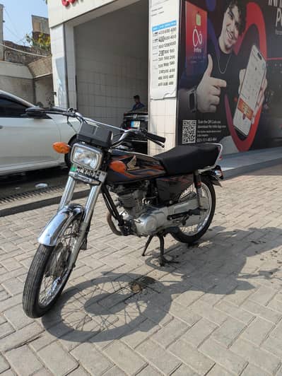 Honda 125 Black 2018