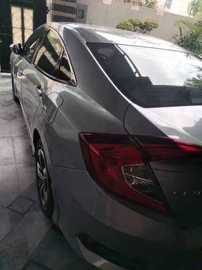 Honda Civic 1.8 i-VTEC Standard