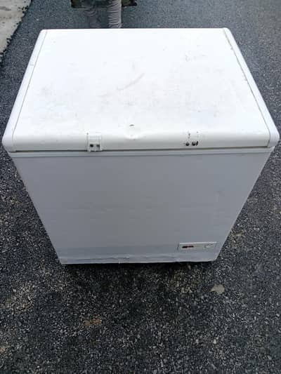 Dawlance small size Deep freezer (0321/0807777)