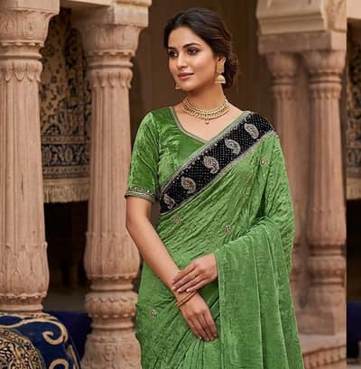 beautiful embroidered saree with valvet border attached
