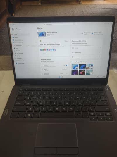Dell Latitude 5300 2 in 1 Touchscreen laptop