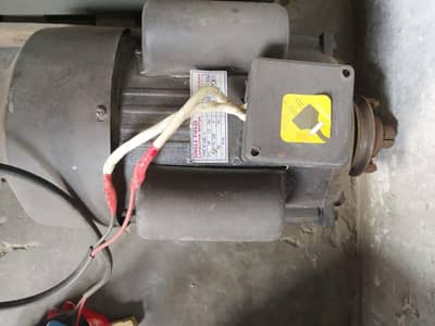 wipper Cutting Machine 03088580398