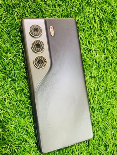 tecno camon 40 pro in lush condition