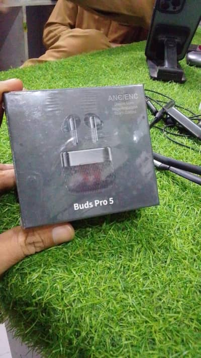 good sounds good long lasting btrry