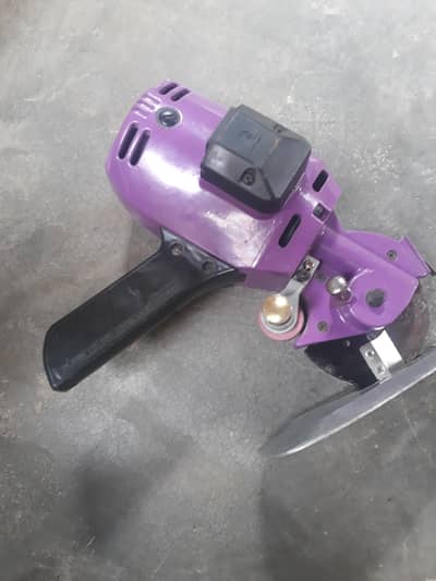 Cloth Cuttineg Machine