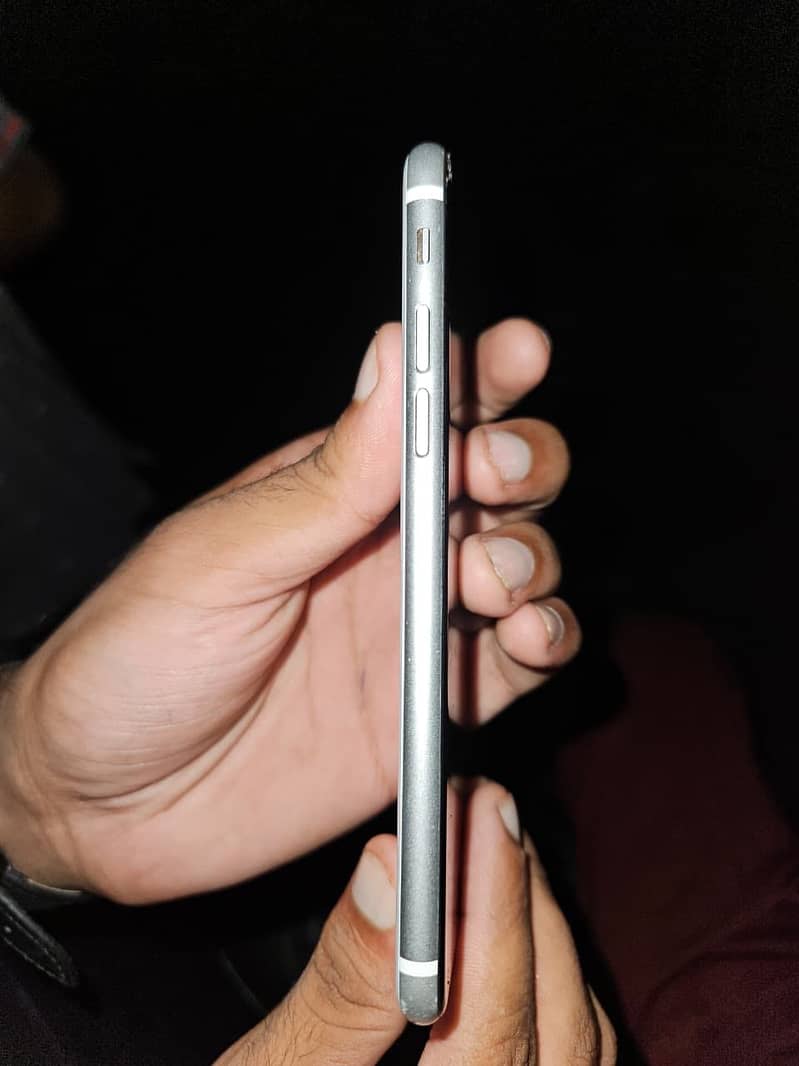 Apple iPhone SE 2