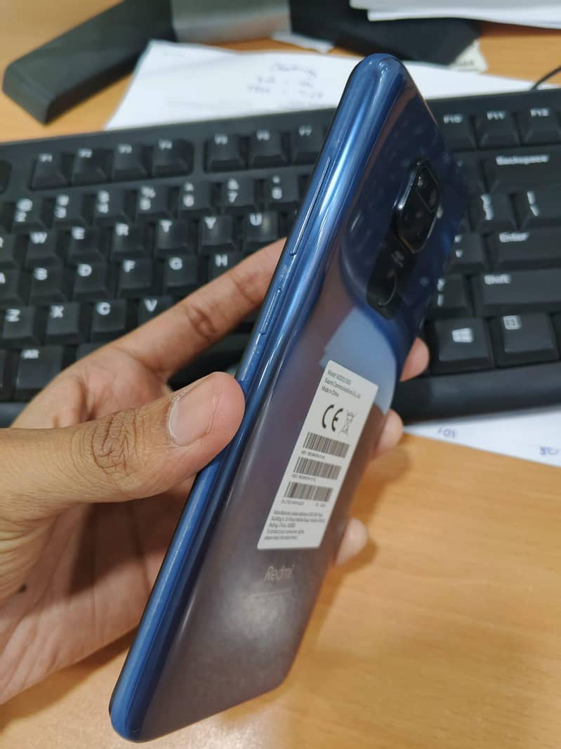 Xiaomi Redmi Note 9 4