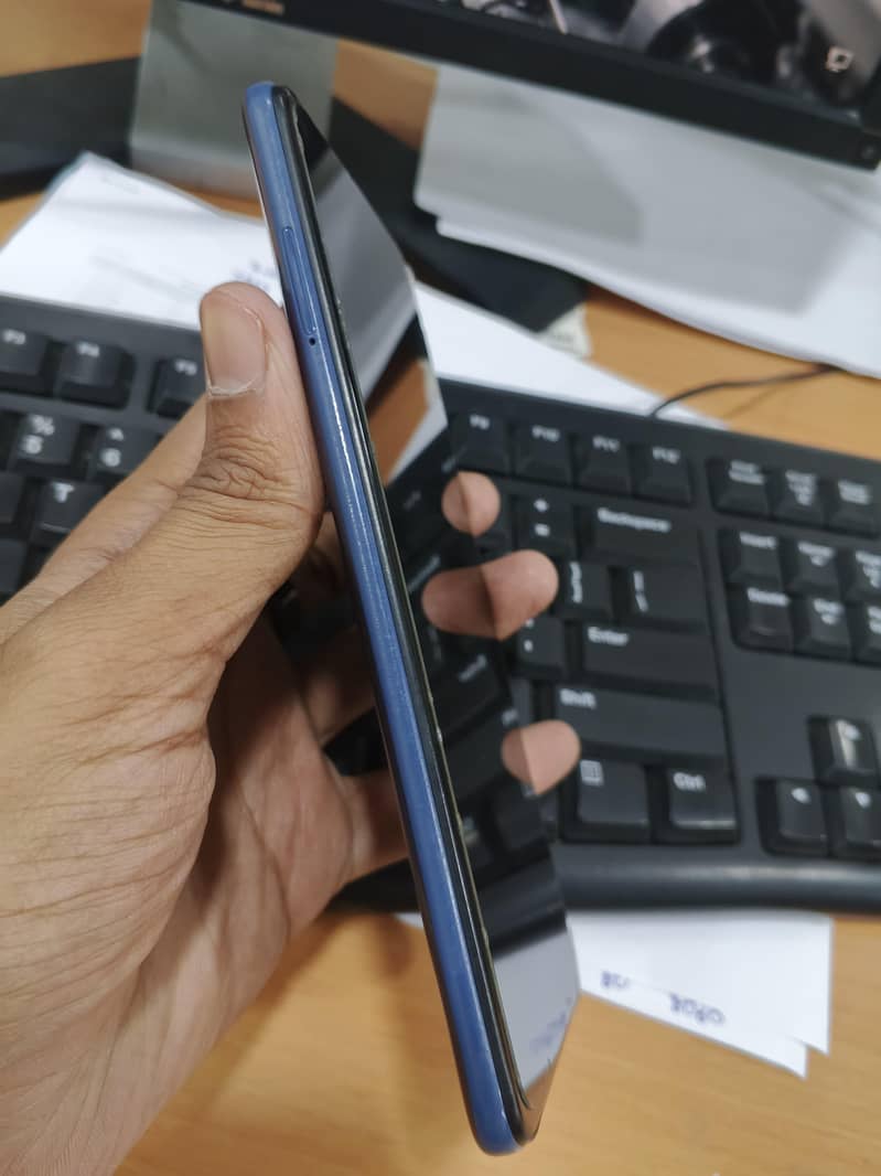 Xiaomi Redmi Note 9 5