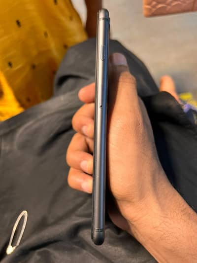 iphone 8plus non pta condition 10/10