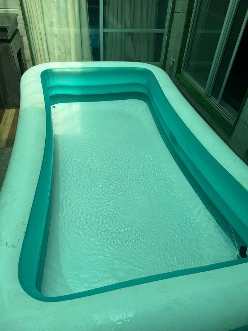 Intex Pool 2