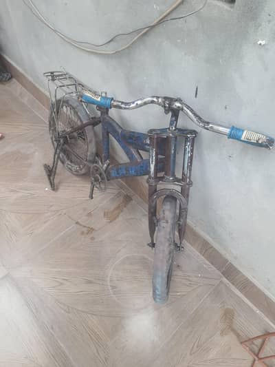 cycle extra pari ha jis ko Jo rate Smaj ata lagaoo
