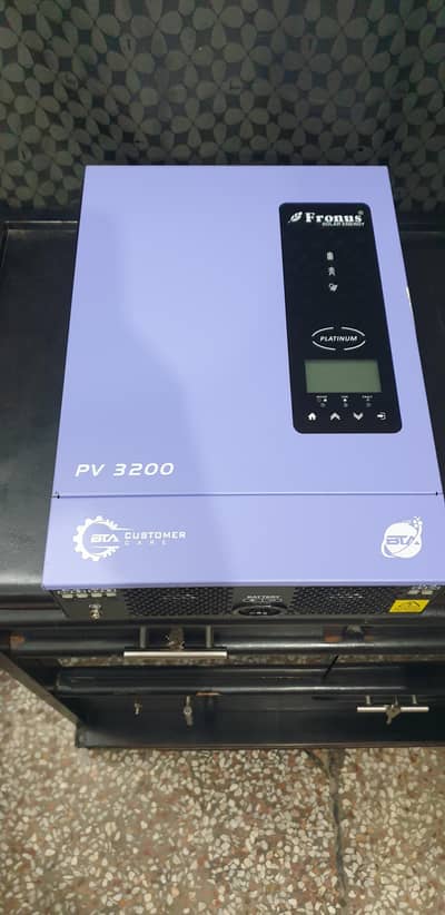 Fronus inverter hybrid Model PV 3200 Condition 10/10 No Repair All Ok