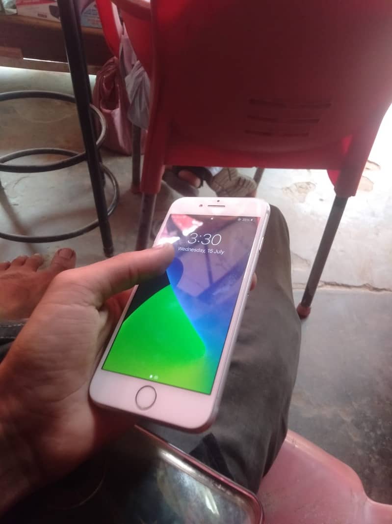 Apple iPhone 7 6