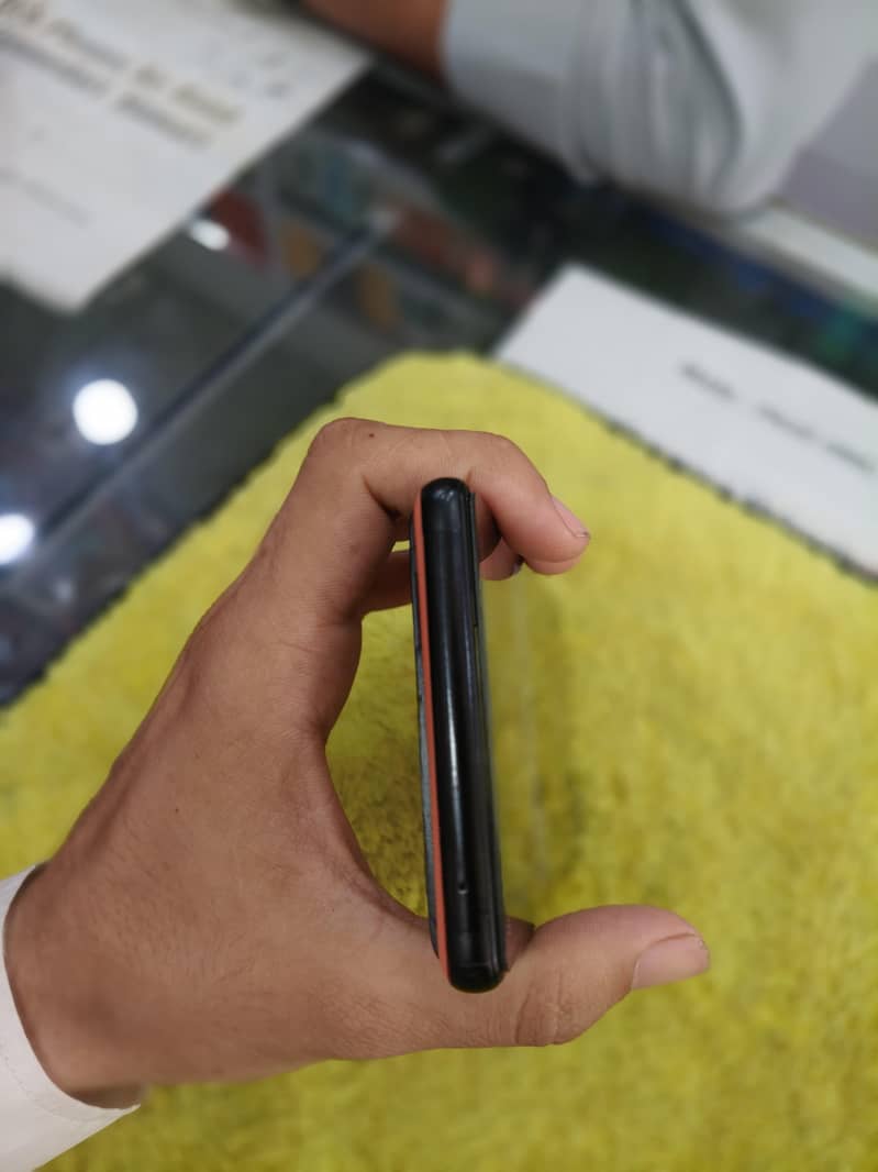 Google Pixel 6 5