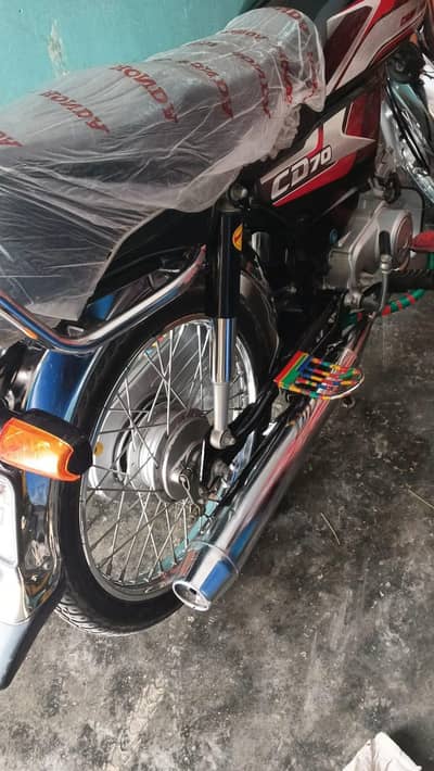 sell Honda cd70 2016 model