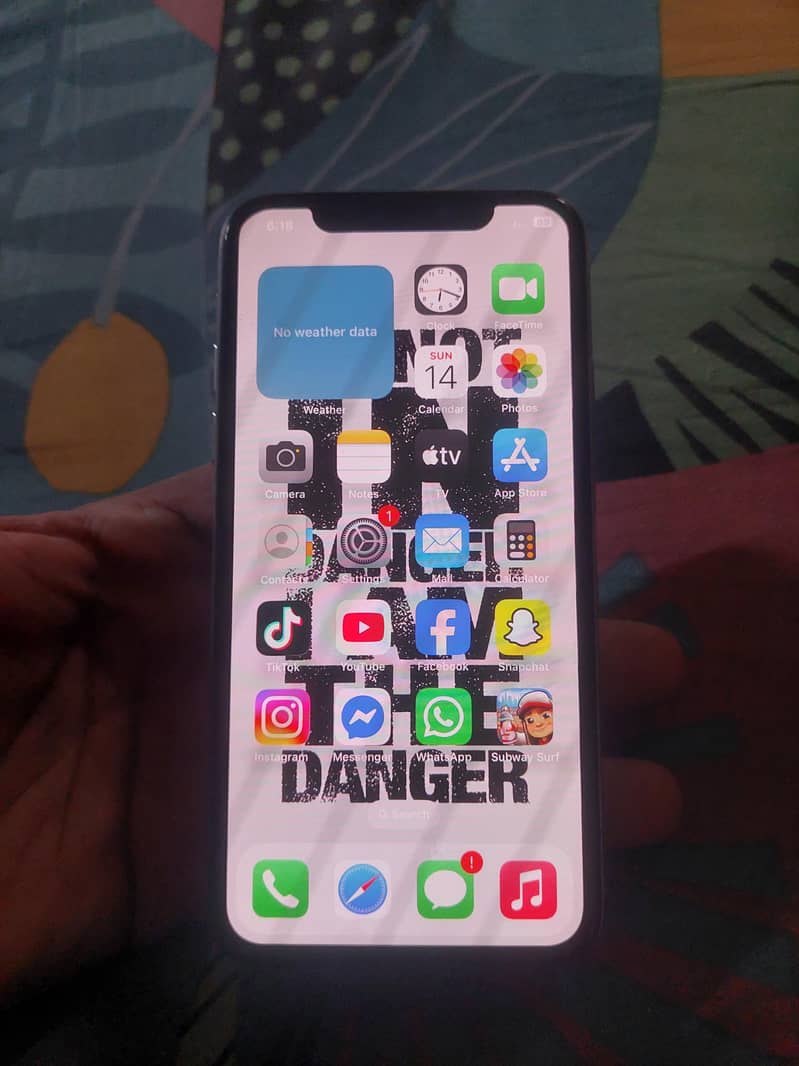 Apple iPhone X 1