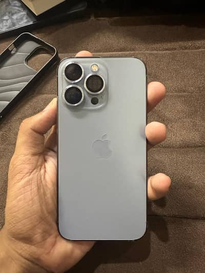 Apple iPhone 13 Pro 10/10 condition